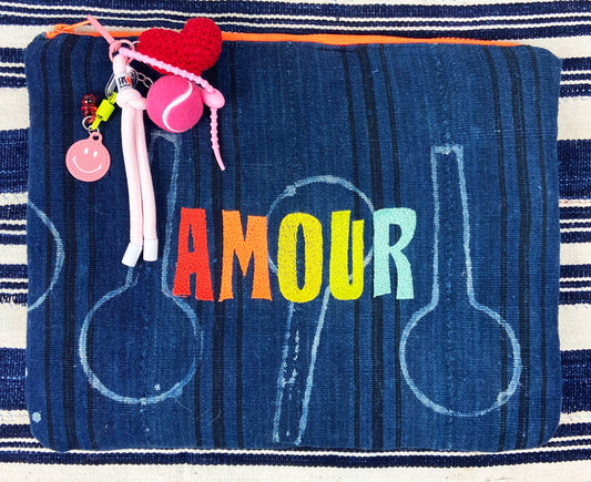 Lola Amour - Embroidered pouch